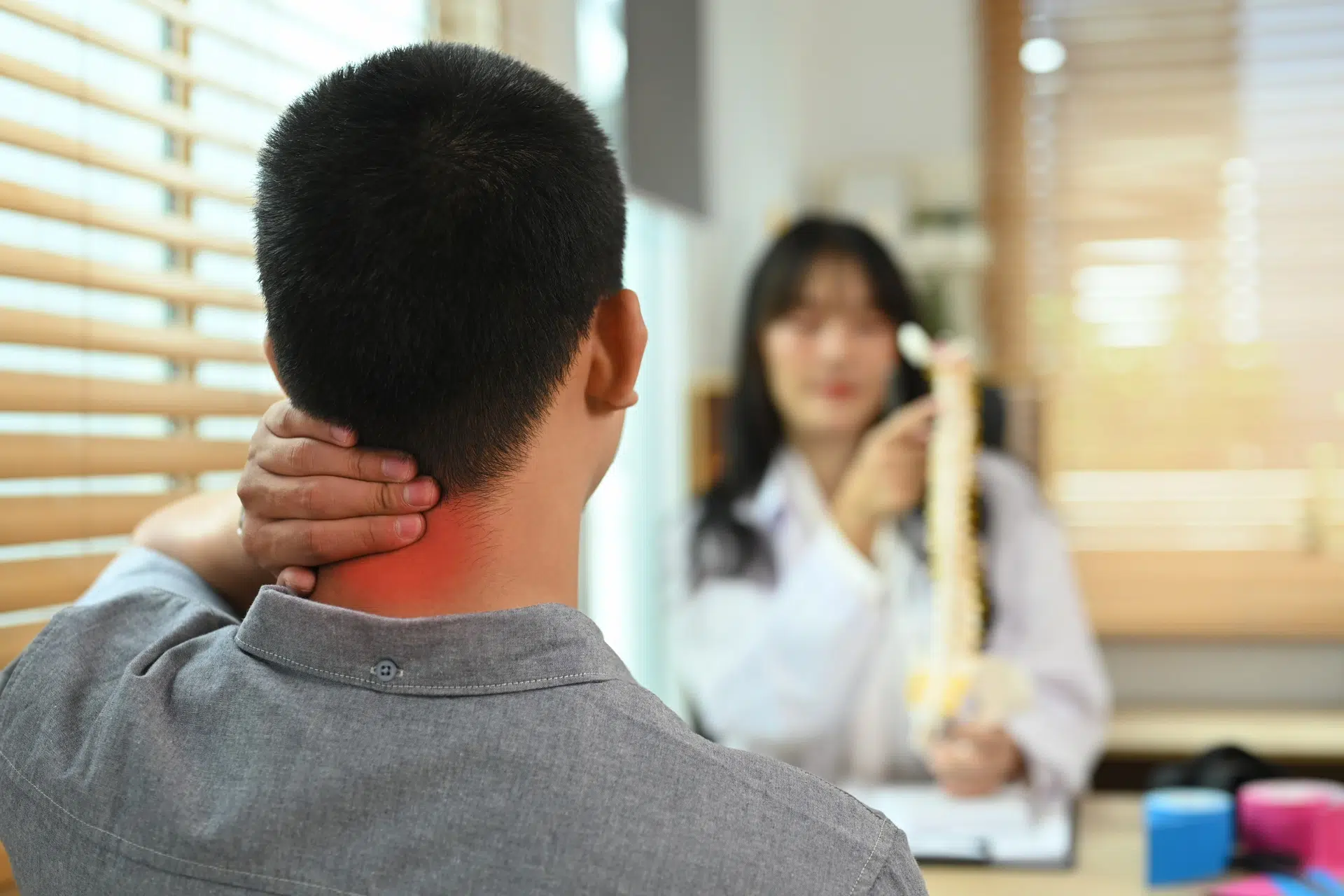 Neck Pain Physiotherapy Calgary for reducing pain, stiffness, and improving neck mobility